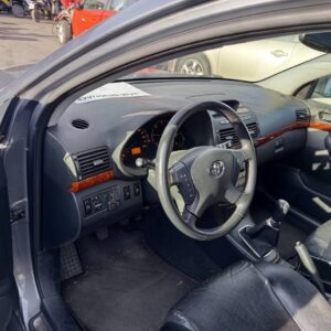 VOLANTE TOYOTA AVENSIS WAGON (T25)