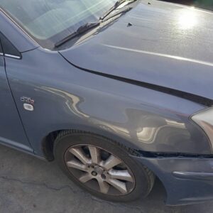 ALETA DELANTERA DERECHA TOYOTA AVENSIS WAGON (T25)