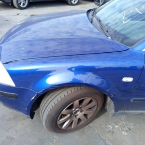 ALETA DELANTERA IZQUIERDA VOLKSWAGEN PASSAT BERLINA (3B3)