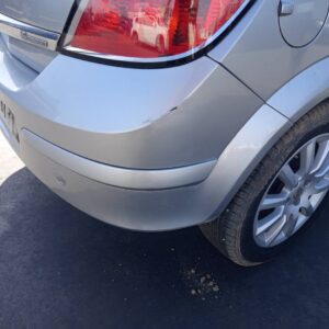 PARAGOLPES TRASERO OPEL ASTRA H BERLINA