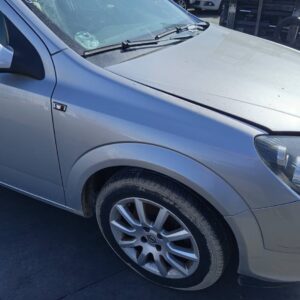 ALETA DELANTERA DERECHA OPEL ASTRA H BERLINA