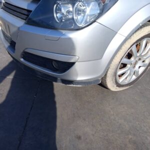 PARAGOLPES DELANTERO OPEL ASTRA H BERLINA